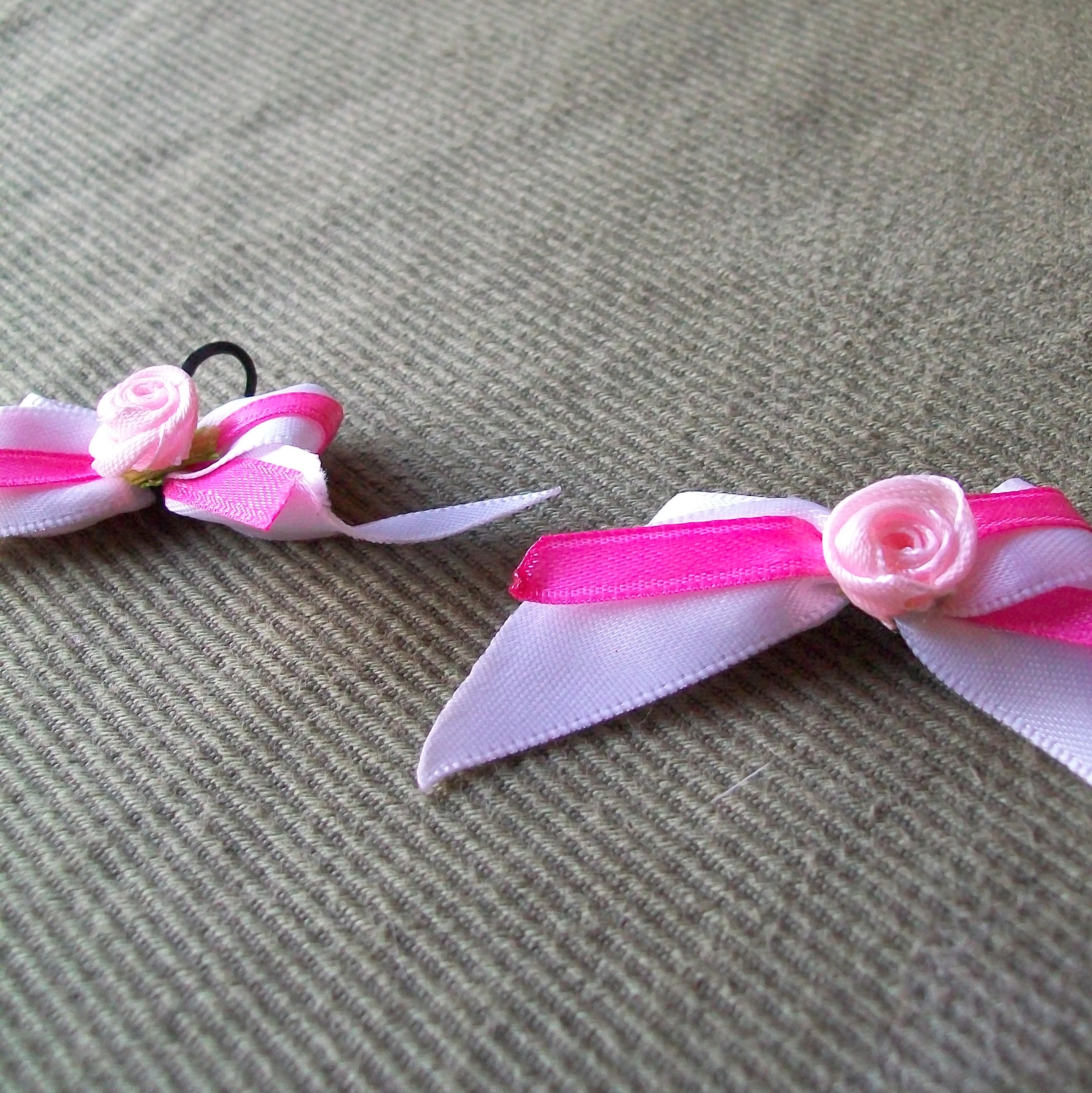 White Pink Ribbon Flower Red Bead Dog Bow 