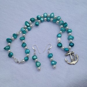 Teal anchor necklace earrings | bexbernard.com