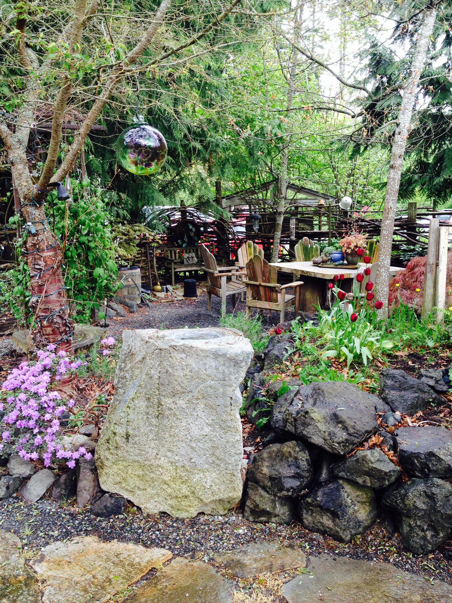 camaraderie wine cellars yard. backyard diy ideas for garden. flowers, seating area, table | bexbernard.com