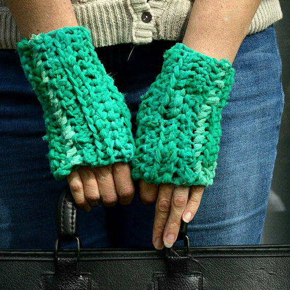 green gloves knit etsy
